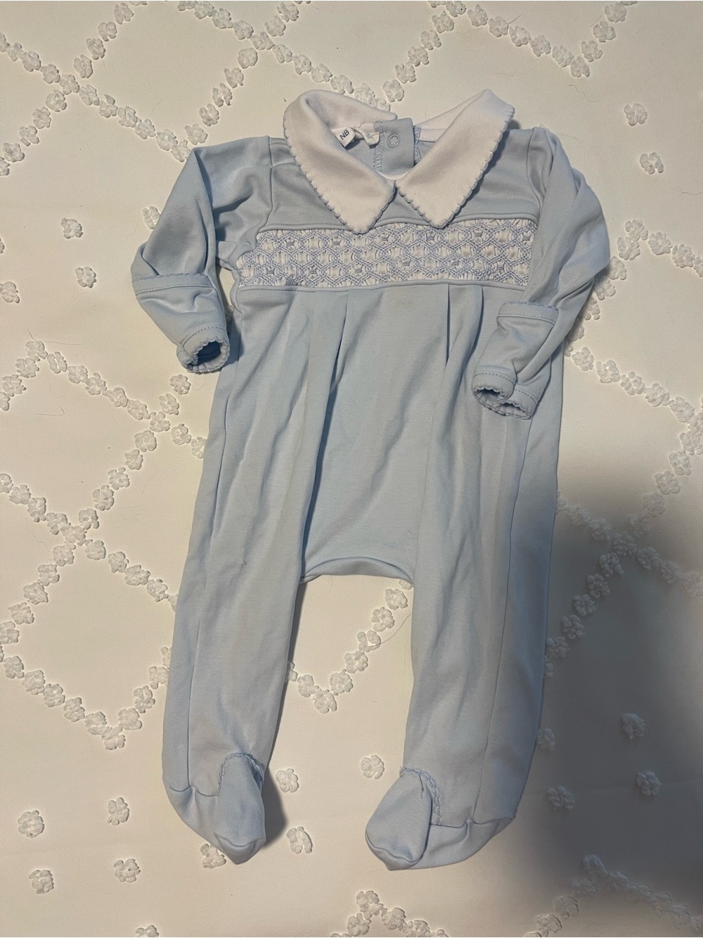 NWOT Magnolia Baby smocked onesie